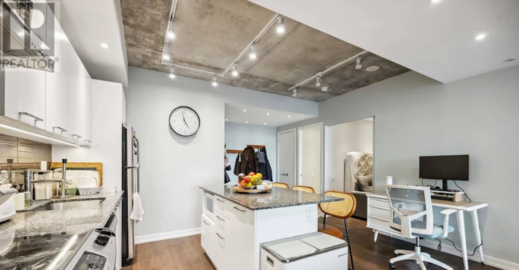 222-95 Bathurst Street, Toronto, ON, M5V 0H7 - 15