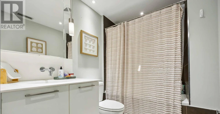 222-95 Bathurst Street, Toronto, ON, M5V 0H7 - 17