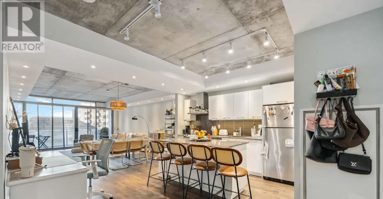 222-95 Bathurst Street, Toronto, ON, M5V 0H7 - 26