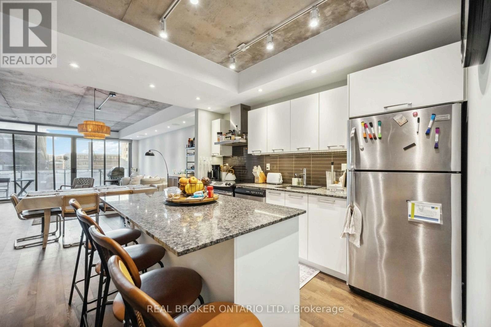 222-95 Bathurst Street, Toronto, ON, M5V 0H7 - 19