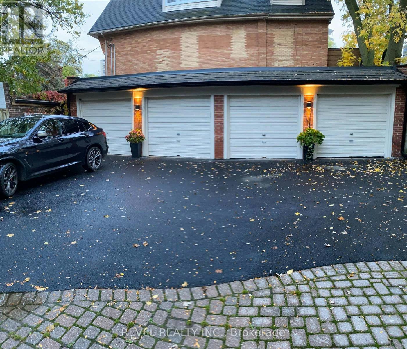 4-27 Glen Elm Avenue, Toronto, ON, M4T 1T9 - 3