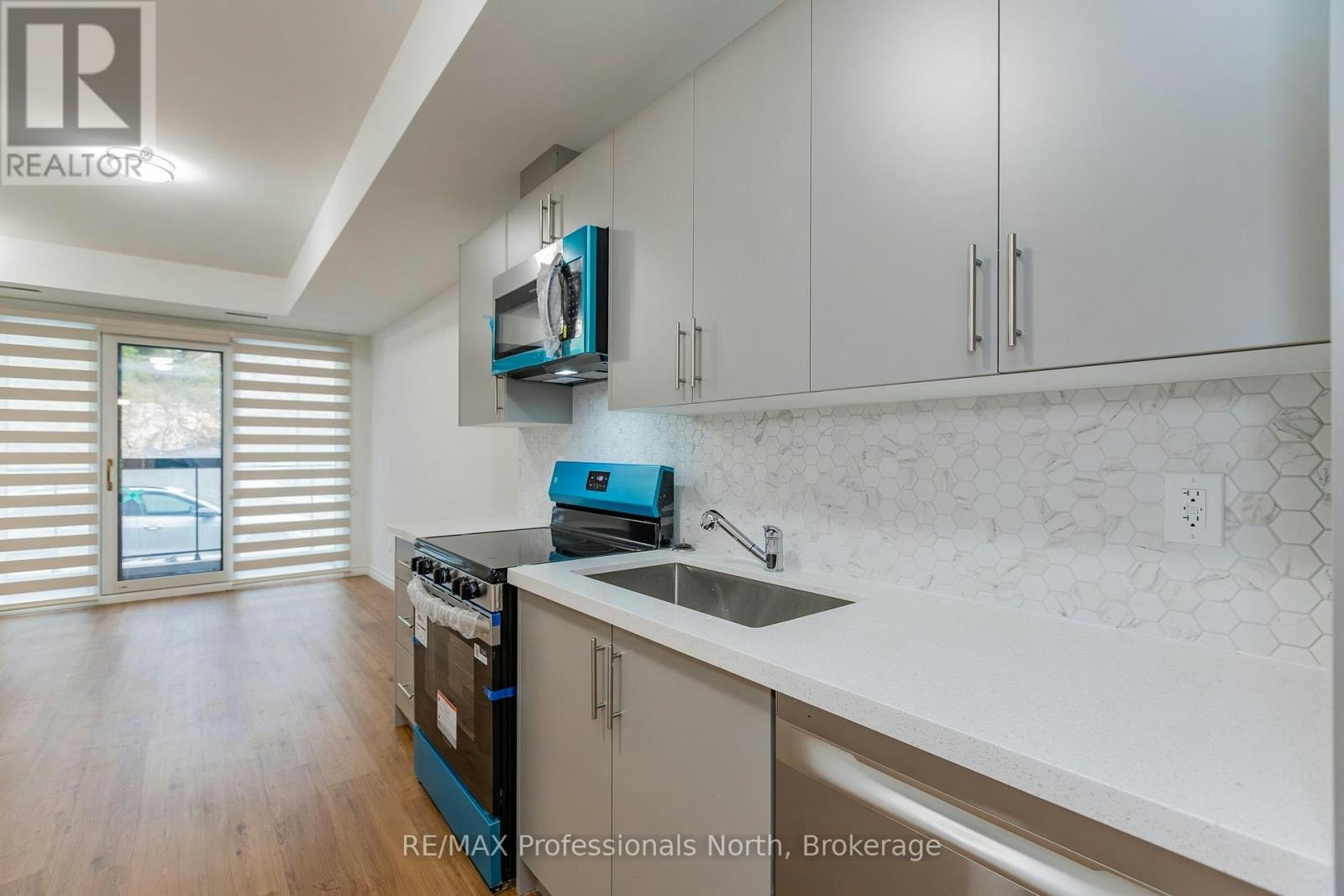 104-6 Suncrest Lane, Huntsville, ON, P1H 0K3 - 11