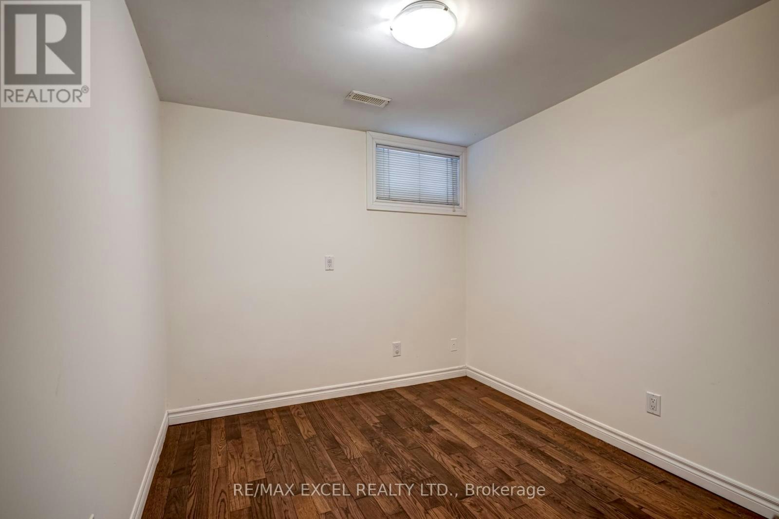 BSMT-45 Millbank Court, Vaughan, ON, L4J 6C1 - 16