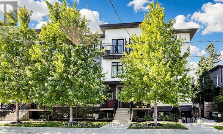 9-6 Bicknell Avenue
