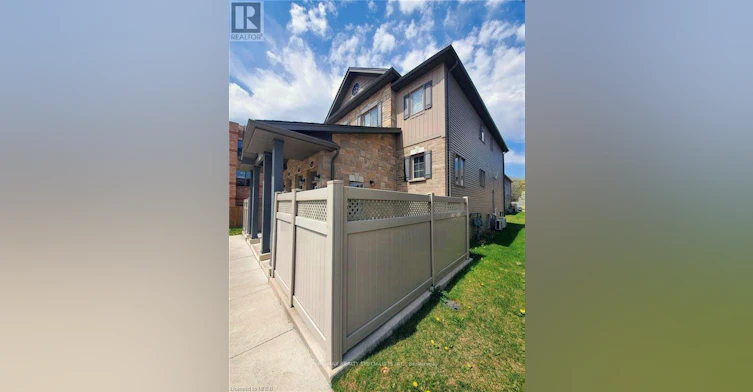 41-3200 Singleton Avenue, London, ON, N6L 0C7 - 3