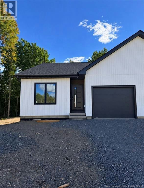 29 Terry Fox Drive, Oromocto, NB, E2V 0P6