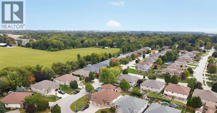 257 Dieppe Crescent, Kingsville, ON, N9Y 4E8 - 31
