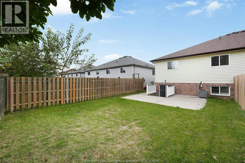 257 Dieppe Crescent, Kingsville, ON, N9Y 4E8 - 25
