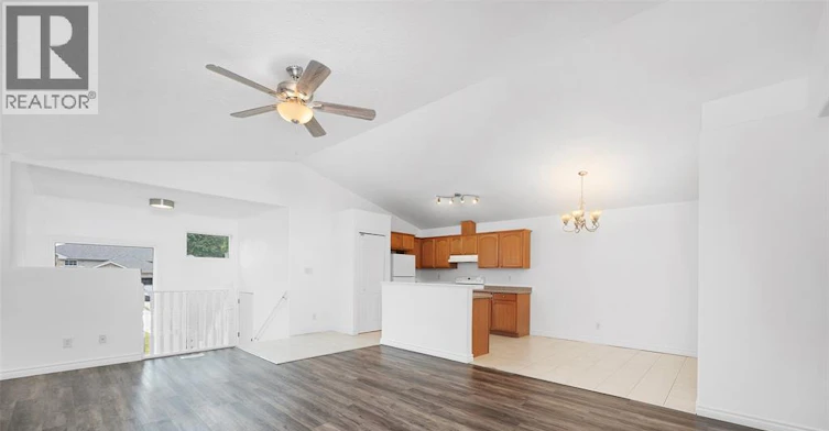 257 Dieppe Crescent, Kingsville, ON, N9Y 4E8 - 8
