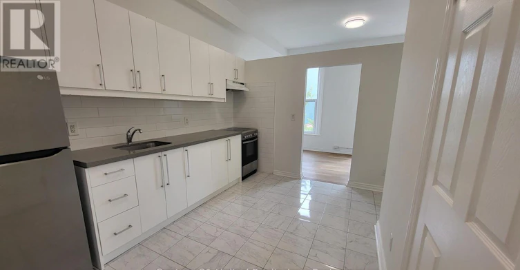 11 - 172-5 Hunter Street W, Peterborough, ON, K9H 2L2 - 2