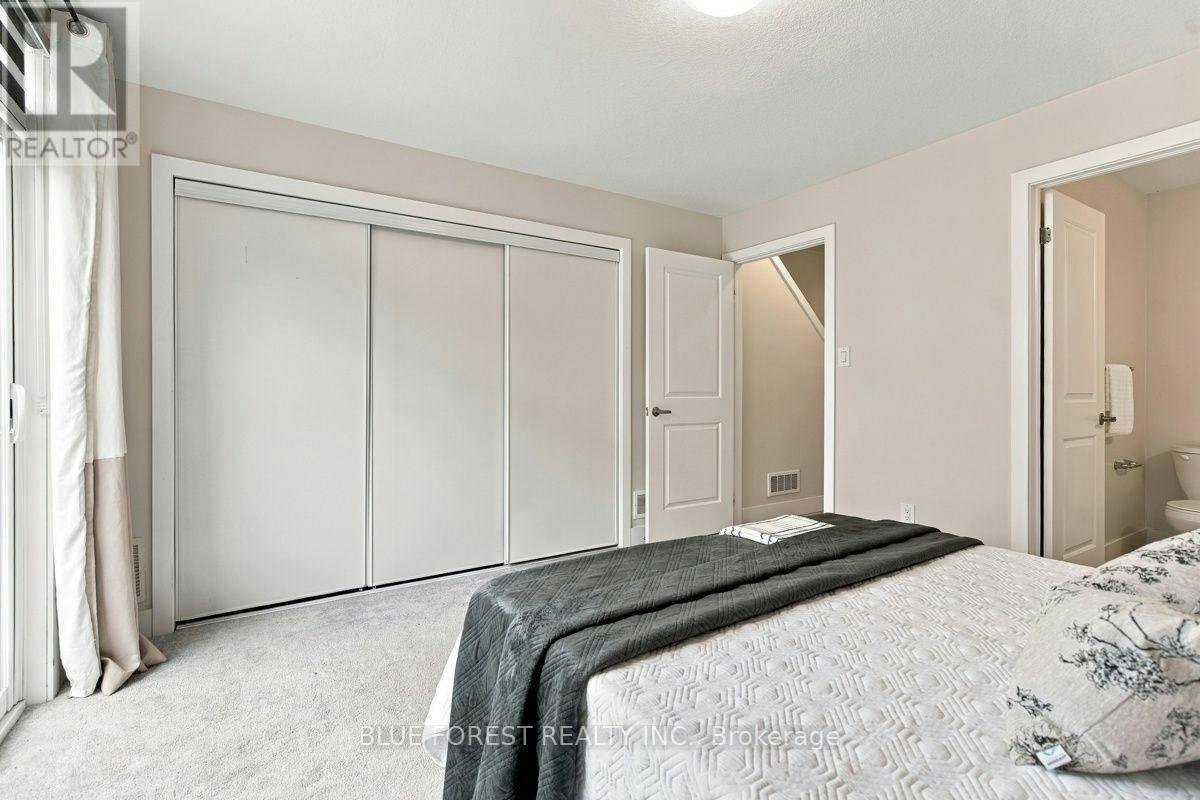 2112 Meadowgate Boulevard, London, ON, N6M 0H5 - 7