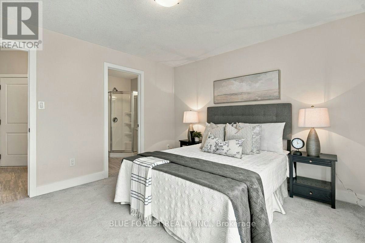 2112 Meadowgate Boulevard, London, ON, N6M 0H5 - 6