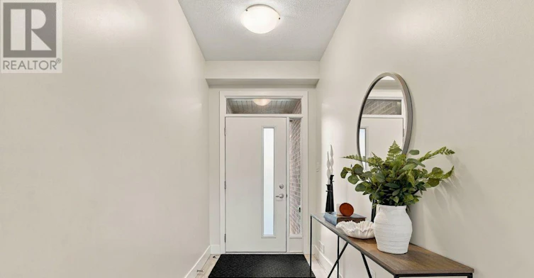2112 Meadowgate Boulevard, London, ON, N6M 0H5 - 4