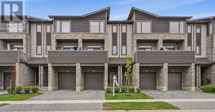 2112 Meadowgate Boulevard, London, ON, N6M 0H5 - 2