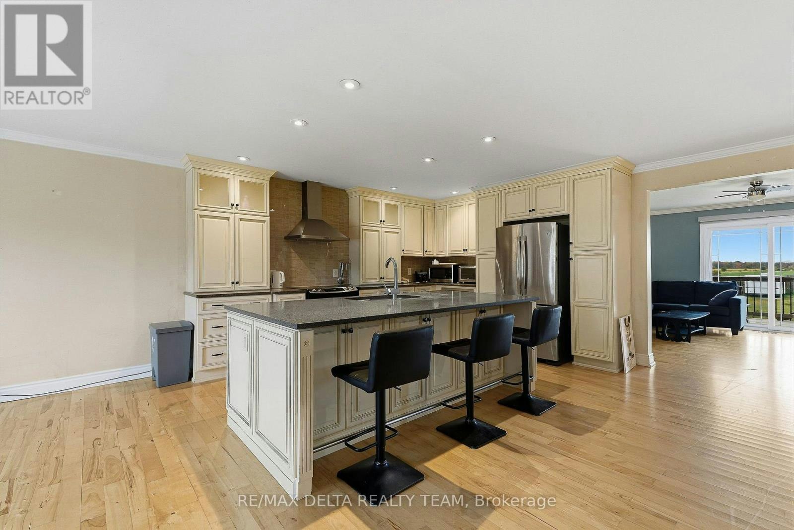 4806 Frank Kenny Road, Ottawa, ON, K0A 3H0 - 6