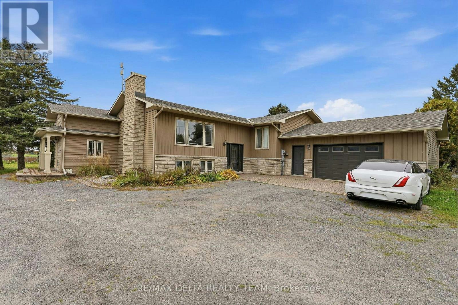 4806 Frank Kenny Road, Ottawa, ON, K0A 3H0 - 2