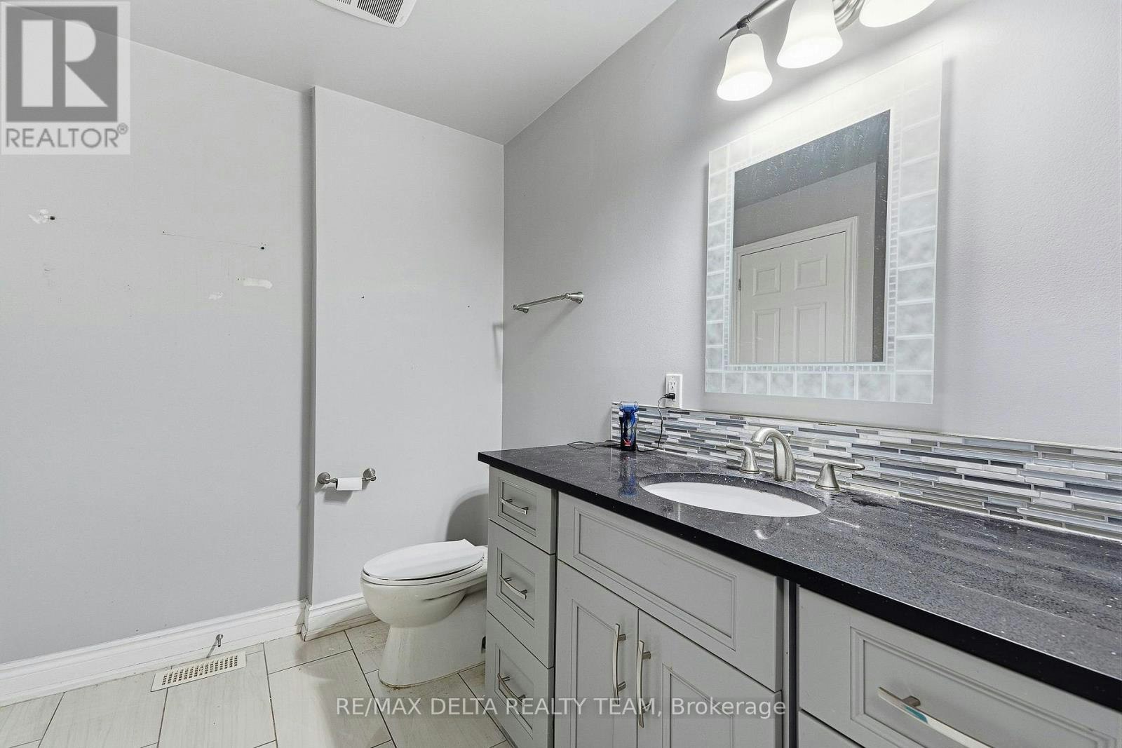 4806 Frank Kenny Road, Ottawa, ON, K0A 3H0 - 19