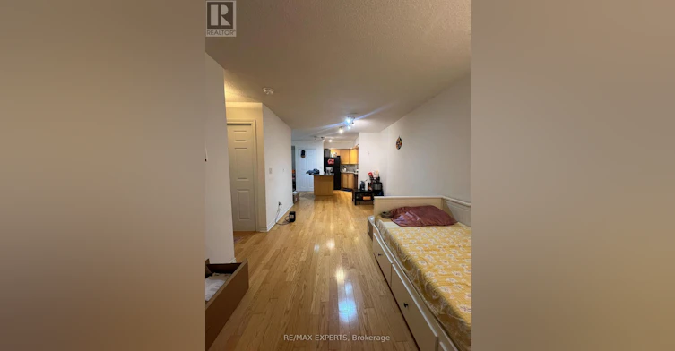 1428-250 Wellington Street, Toronto, ON, M5V 3P6 - 2