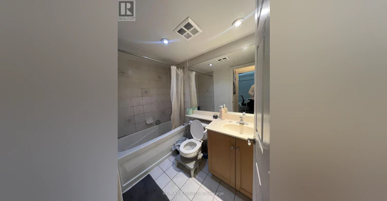 1428-250 Wellington Street, Toronto, ON, M5V 3P6 - 5