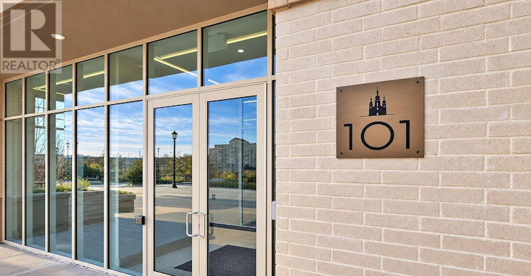 319-101 Cathedral High Street, Markham, ON, L6C 3L8 - 2