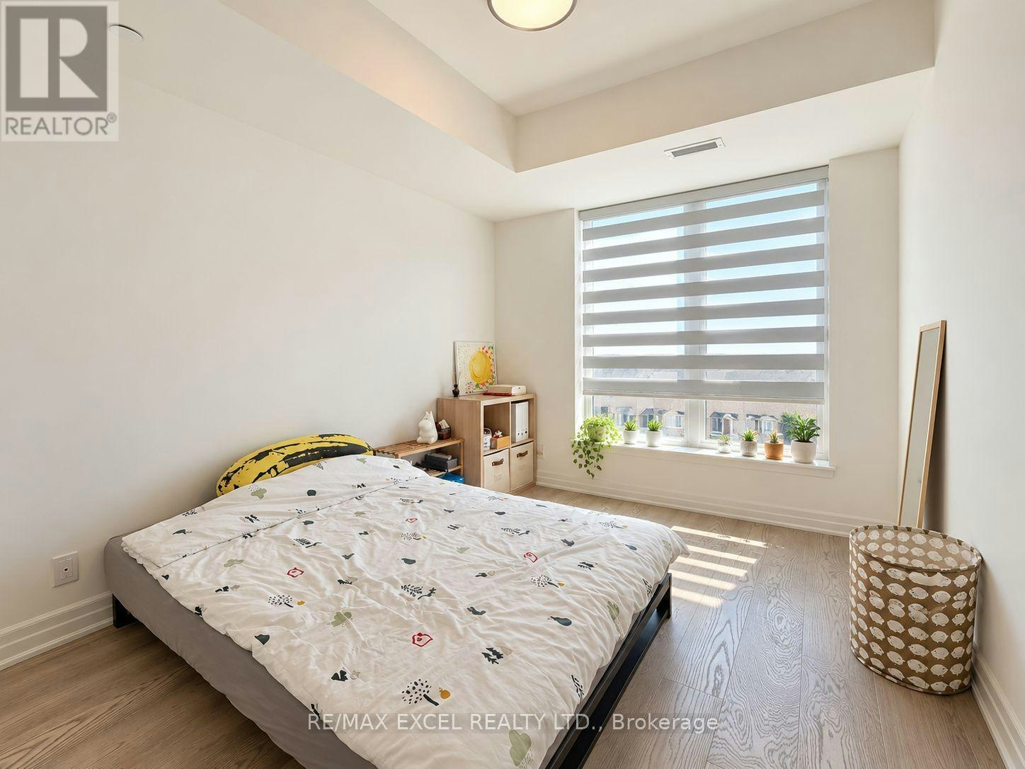 319-101 Cathedral High Street, Markham, ON, L6C 3L8 - 10