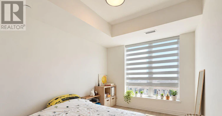 319-101 Cathedral High Street, Markham, ON, L6C 3L8 - 10