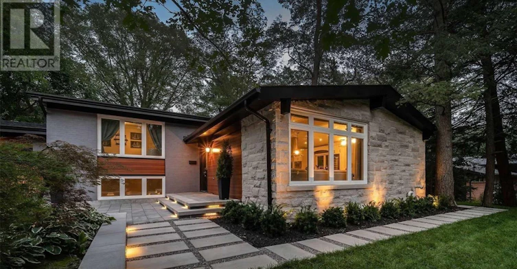 1513 Merrow Road, Mississauga, ON, L5J 3C4 - 9