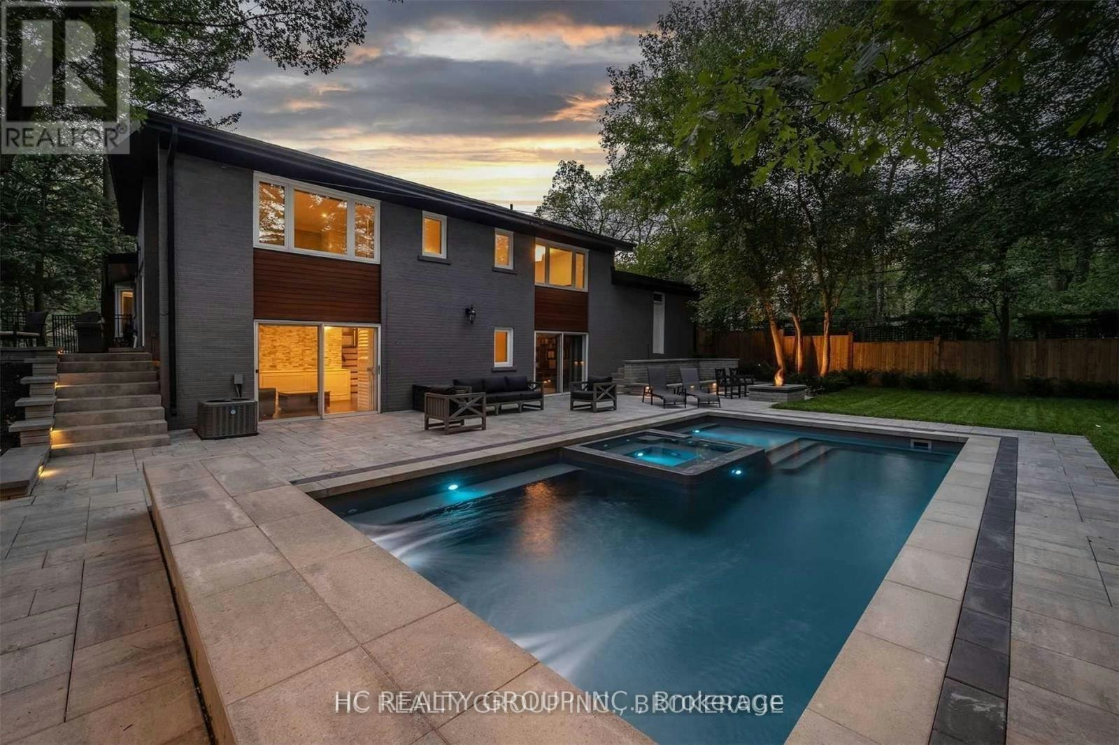 1513 Merrow Road, Mississauga, ON, L5J 3C4 - 2