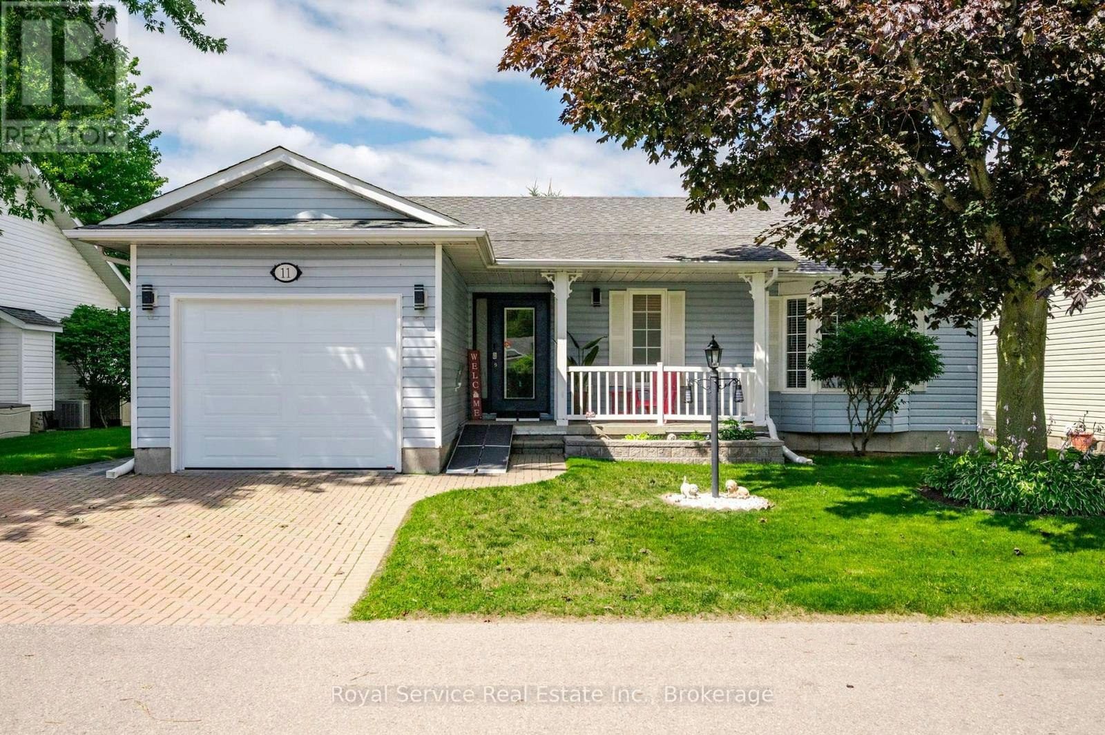 11 Algonquin Trail, Clarington, ON, L1B 1A1