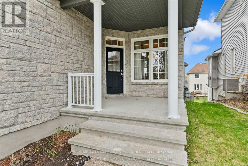 281 Topaze Crescent, Clarence-Rockland, ON, K4K 0E7 - 2