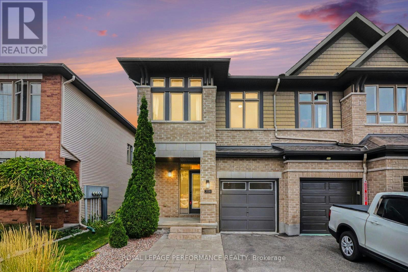 208 Butterfly Walk, Ottawa, ON, K1W 0G6 - 2