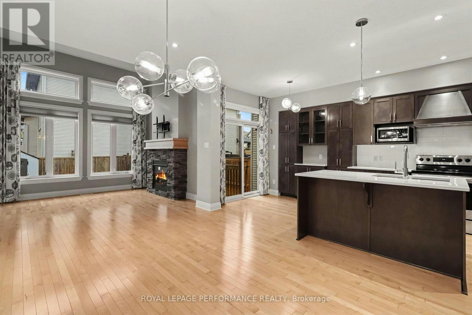 208 Butterfly Walk, Ottawa, ON, K1W 0G6 - 9