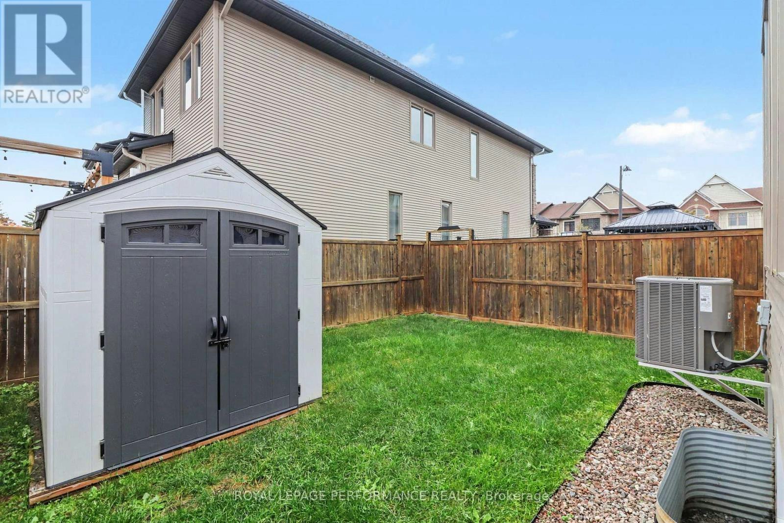 208 Butterfly Walk, Ottawa, ON, K1W 0G6 - 25