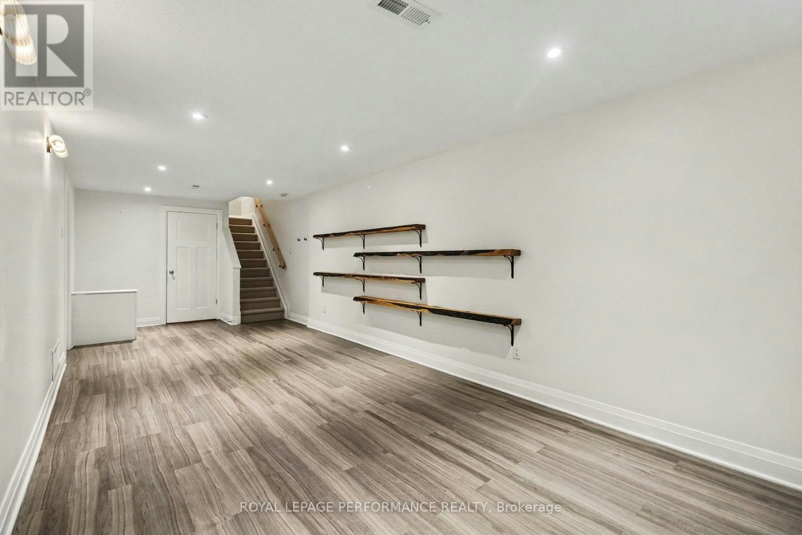 208 Butterfly Walk, Ottawa, ON, K1W 0G6 - 24