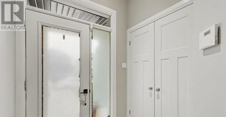208 Butterfly Walk, Ottawa, ON, K1W 0G6 - 3