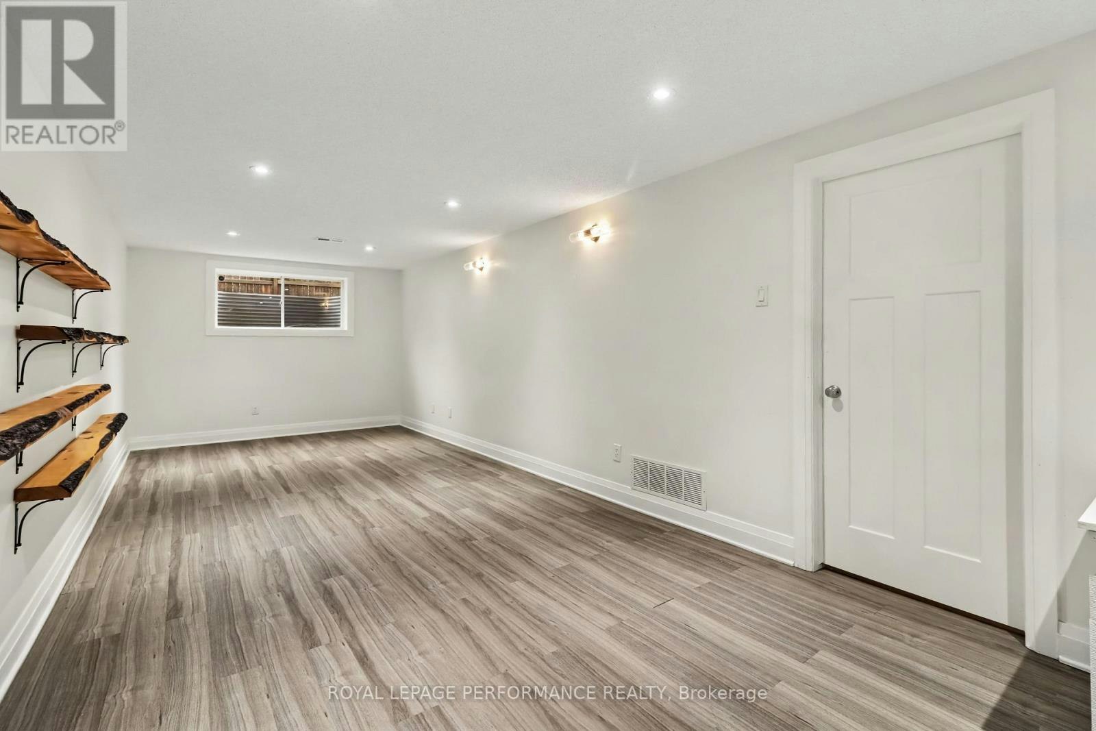208 Butterfly Walk, Ottawa, ON, K1W 0G6 - 23