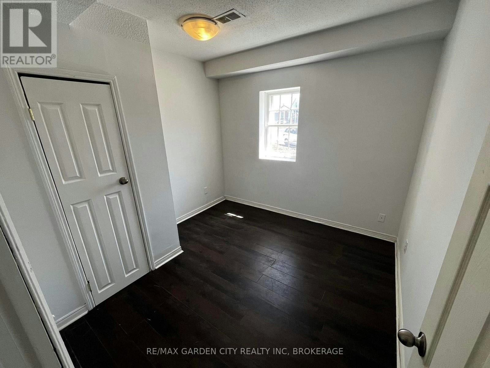 1-29 Rykert Street, St. Catharines, ON, L2S 1Y8 - 10