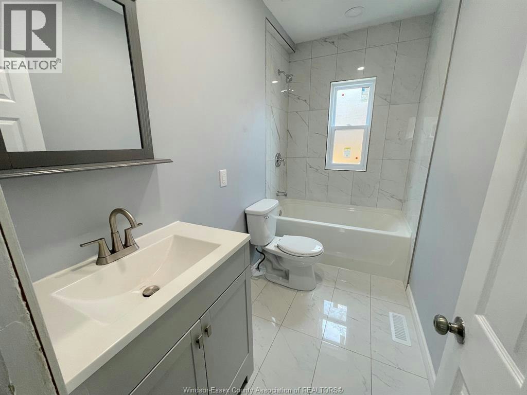 1741 Hickory Road, Windsor, ON, N8Y 3T4 - 6