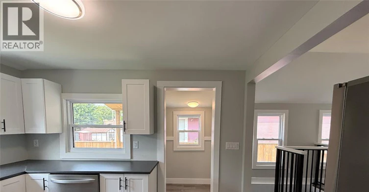 1539 Windermere Road, Windsor, ON, N8Y 3G2 - 12