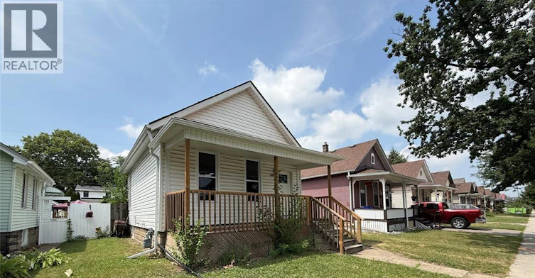1539 Windermere Road, Windsor, ON, N8Y 3G2 - 3