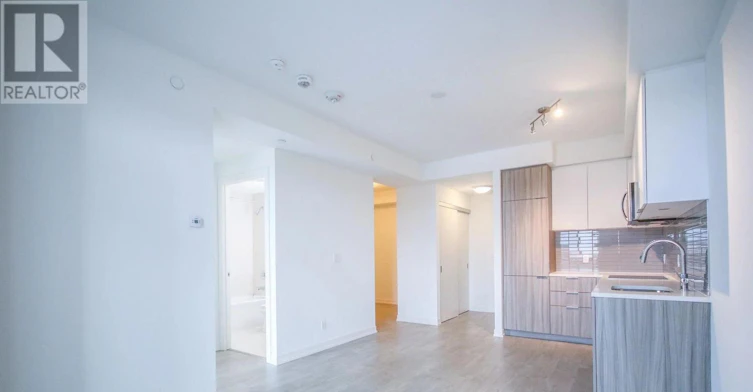 510-223 St Clair Avenue W, Toronto, ON, M4V 1R3 - 11