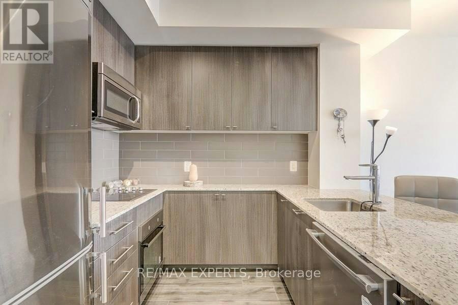 607-18 Rean Drive, Toronto, ON, M2K 1H3 - 4