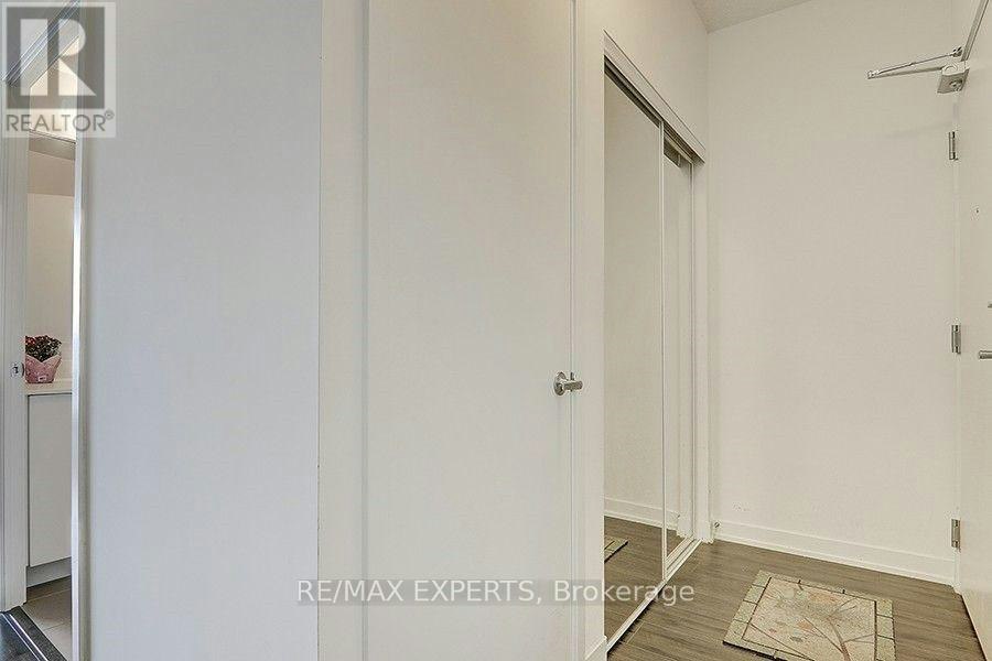 607-18 Rean Drive, Toronto, ON, M2K 1H3 - 7
