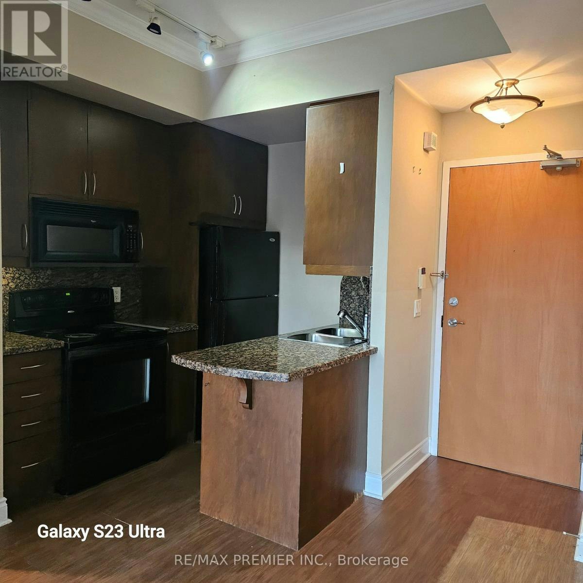 PH 21-8201 Islington Avenue, Vaughan, ON, L4L 9S5 - 9