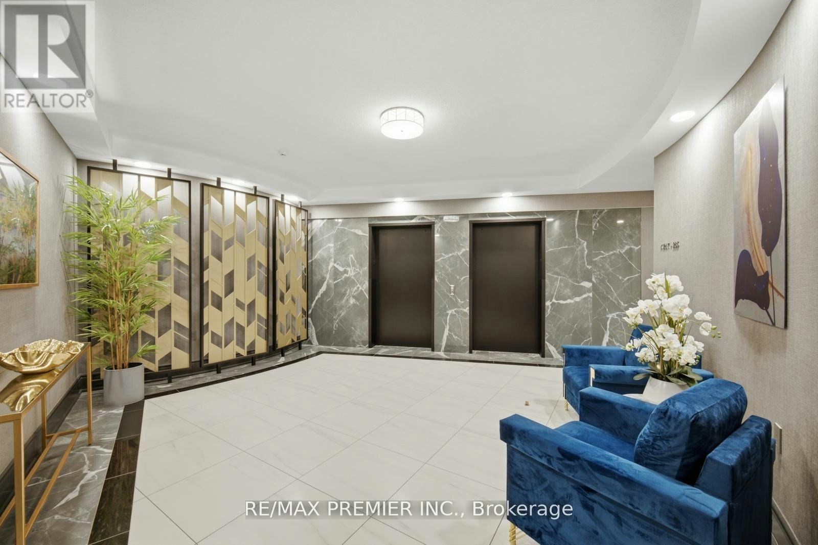 PH 21-8201 Islington Avenue, Vaughan, ON, L4L 9S5 - 4