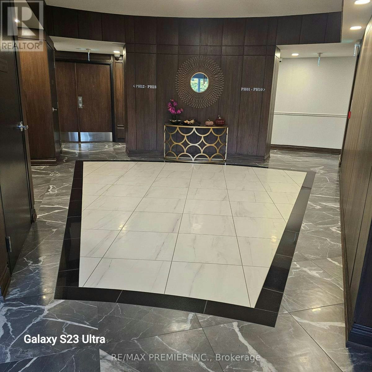 PH 21-8201 Islington Avenue, Vaughan, ON, L4L 9S5 - 5