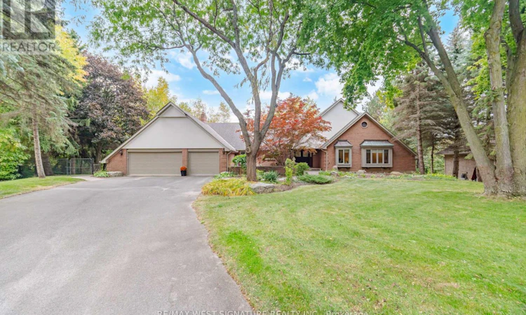 42 Hedgerow Court