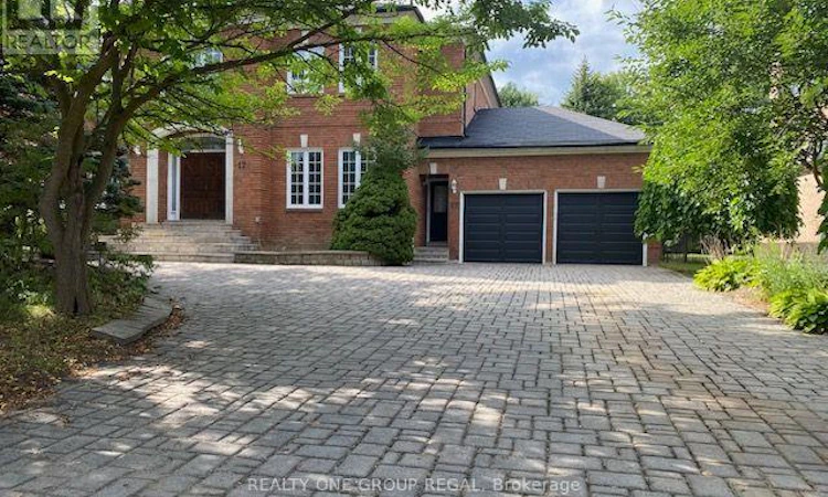 17 Dunloe Road