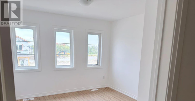 89 Flan Boulevard, Barrie, ON, L9J 1C6 - 8