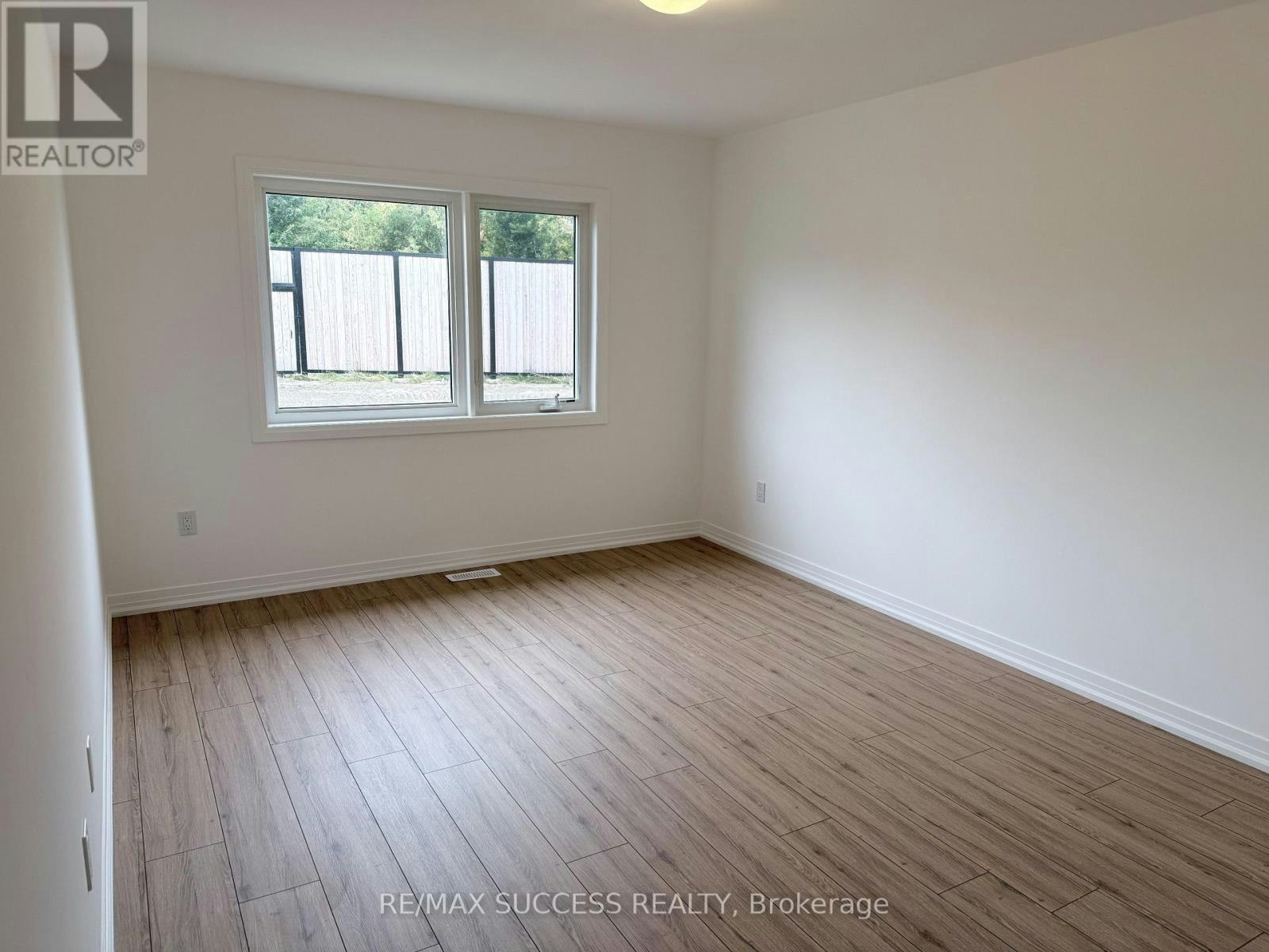 89 Flan Boulevard, Barrie, ON, L9J 1C6 - 10